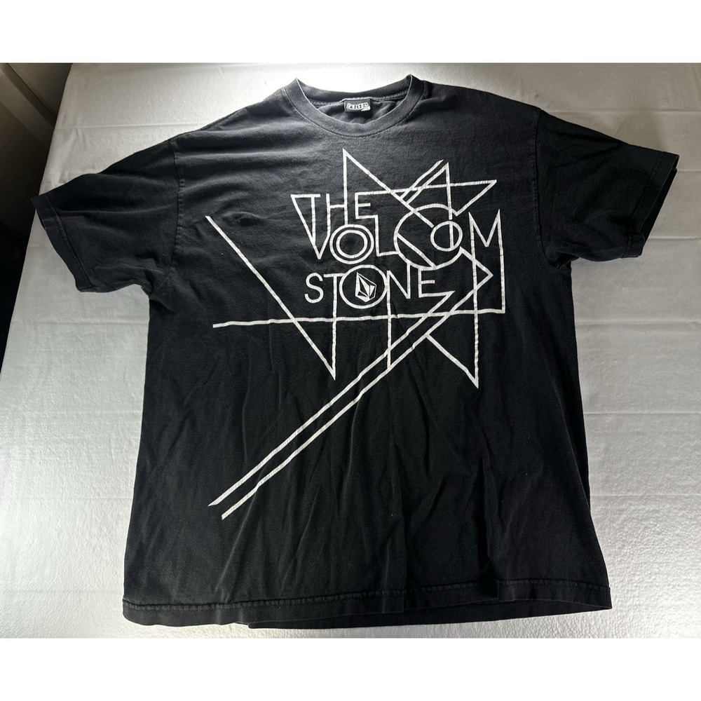 VTG‎ Y2K Volcom Shirt Mens XL Black Graphic Skate Streetwear Goth Punk Tee